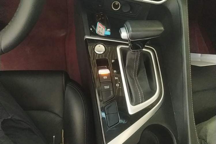 Used CHANGAN Eado 2020 PLUS Blue Whale NE 1.4T GDI DCT Prestige Model Gear Lever