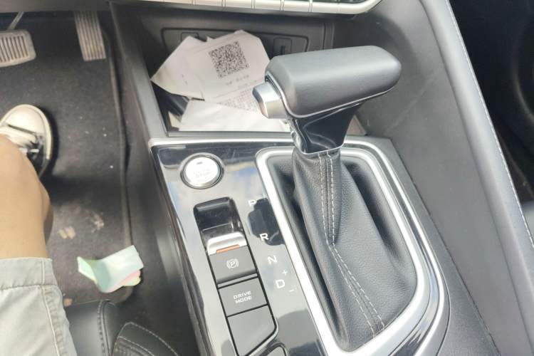 Used CHANGAN Eado 2020 PLUS Blue Whale NE 1.4T GDI DCT Prestige Model Gear Lever