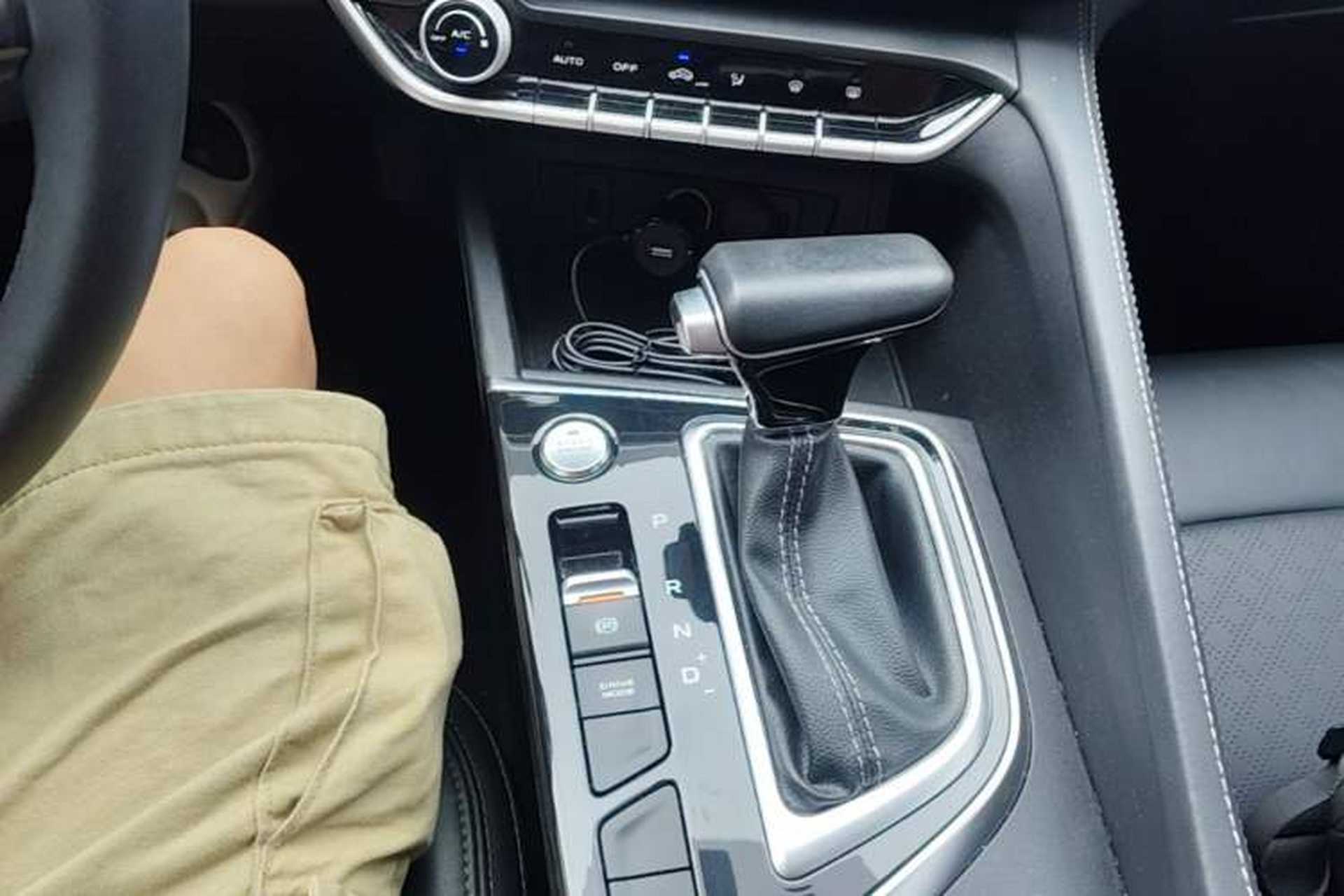 Used CHANGAN Eado 2020 PLUS Blue Whale NE 1.4T GDI DCT Prestige Model Gear Lever