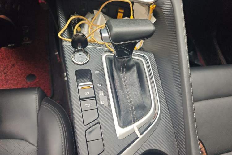 Used CHANGAN Eado 2020 PLUS Blue Whale NE 1.4T GDI DCT Prestige Model Gear Lever