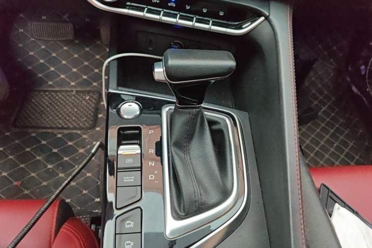 Used CHANGAN Eado 2020 PLUS Blue Whale NE 1.4T GDI DCT Flagship Model Gear Lever