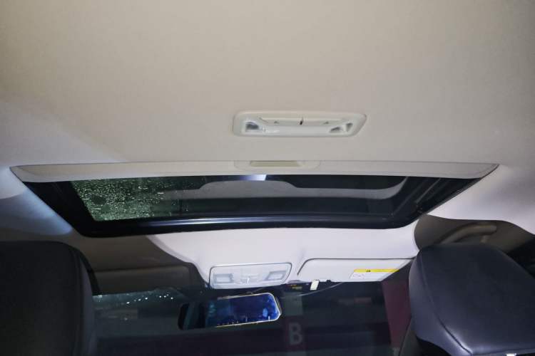 Used CHANGAN Eado 2020 PLUS Blue Whale NE 1.4T GDI DCT Prestige Model Headliner