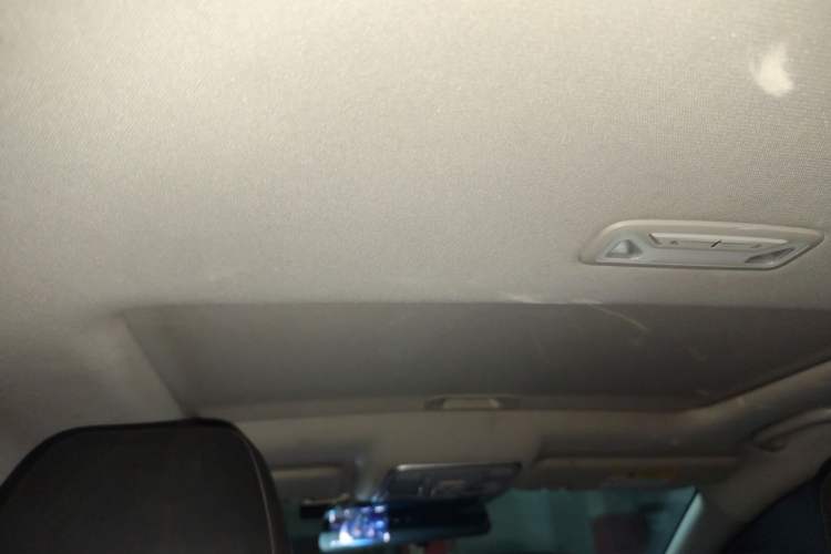 Used CHANGAN Eado 2020 PLUS 1.6L GDI Manual Luxury Model Headliner