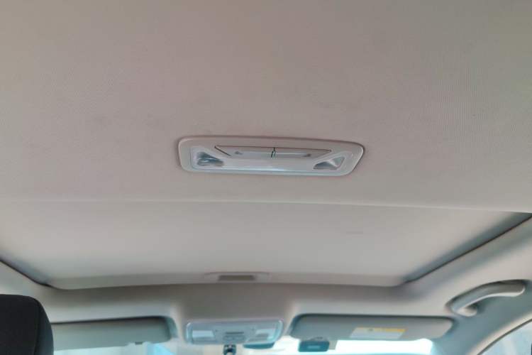 Used CHANGAN Eado 2020 PLUS 1.6L GDI Manual Luxury Model Headliner