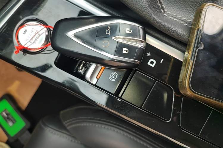 Used CHANGAN Eado 2020 PLUS 1.6L GDI Automatic Luxury Model Interior 1