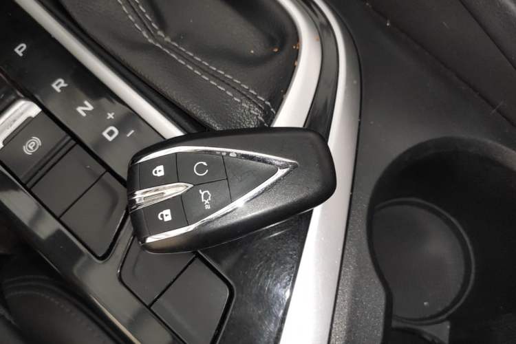 Used CHANGAN Eado 2020 PLUS Million Edition 1.6L GDI CVT Luxury Model Interior 1