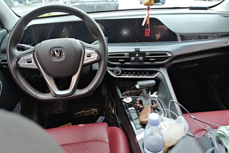 Used CHANGAN Eado 2020 PLUS Blue Whale NE 1.4T GDI DCT Flagship Model Interior 2