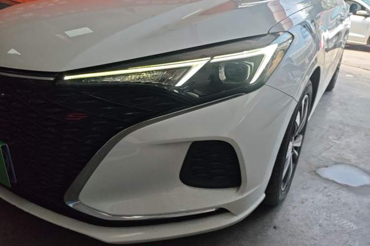 Used CHANGAN Eado 2020 PLUS Blue Whale NE 1.4T GDI DCT Flagship Model Left Front Headlight