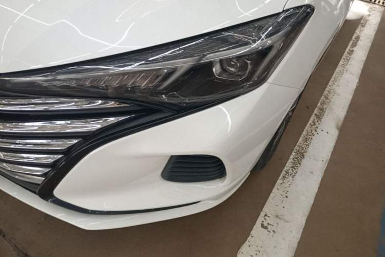 Used CHANGAN Eado 2020 PLUS Million Edition 1.6L GDI CVT Luxury Model Left Front Headlight