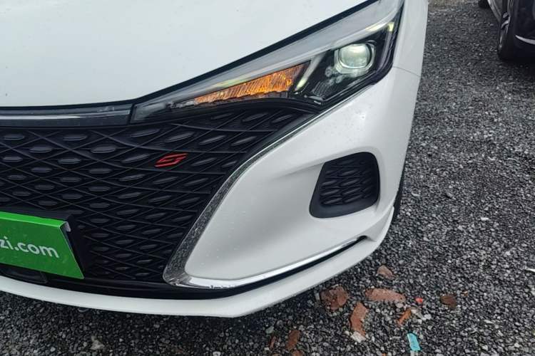 Used CHANGAN Eado 2020 PLUS Blue Whale NE 1.4T GDI DCT Prestige Model Left Front Headlight