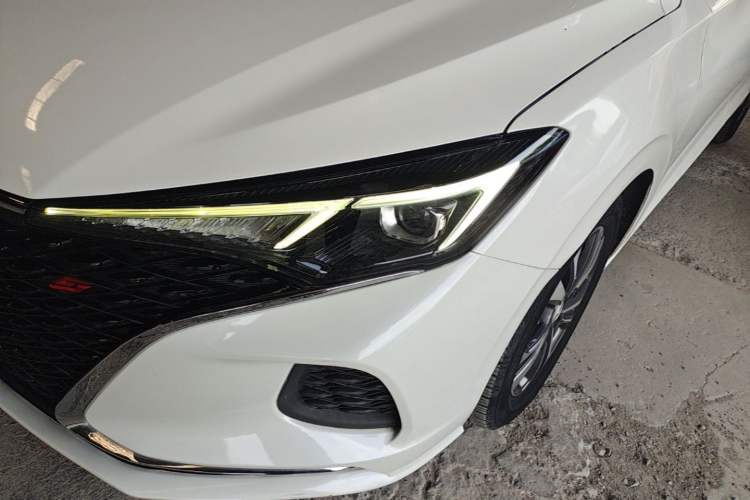 Used CHANGAN Eado 2020 PLUS Blue Whale NE 1.4T GDI DCT Prestige Model Left Front Headlight