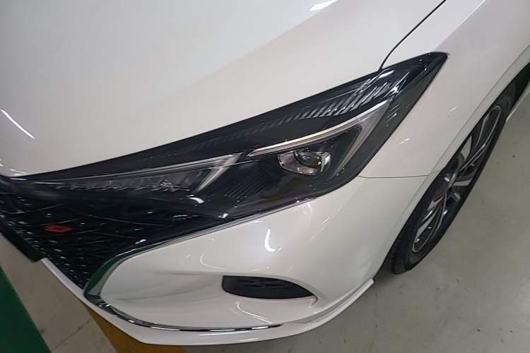 Used CHANGAN Eado 2020 PLUS Blue Whale NE 1.4T GDI DCT Flagship Model Left Front Headlight