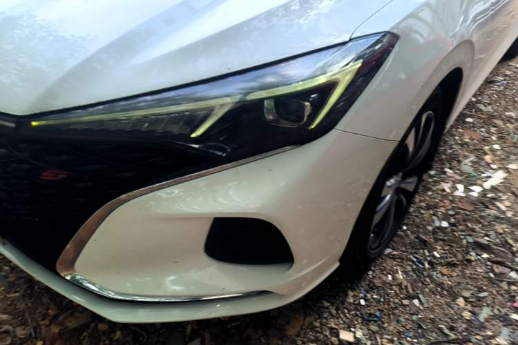 Used CHANGAN Eado 2020 PLUS Blue Whale NE 1.4T GDI DCT Flagship Model Left Front Headlight