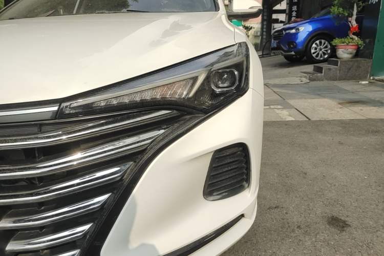 Used CHANGAN Eado 2020 PLUS 1.6L GDI Automatic Luxury Model Left Front Headlight