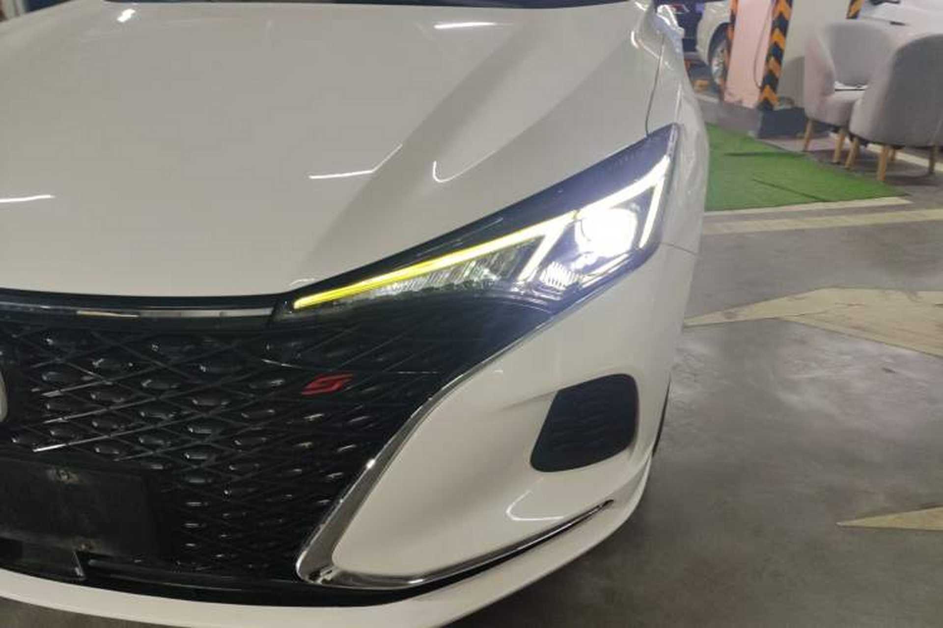 Used CHANGAN Eado 2020 PLUS Blue Whale NE 1.4T GDI DCT Prestige Model Left Front Headlight