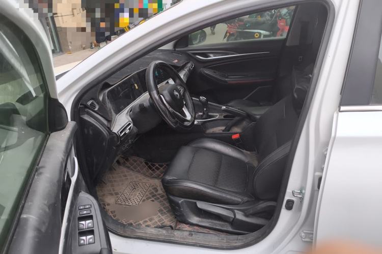 Used CHANGAN Eado 2020 PLUS 1.6L GDI Manual Luxury Model Left Front Seat