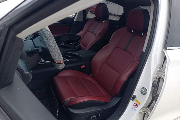Used CHANGAN Eado 2020 PLUS Blue Whale NE 1.4T GDI DCT Flagship Model Left Front Seat