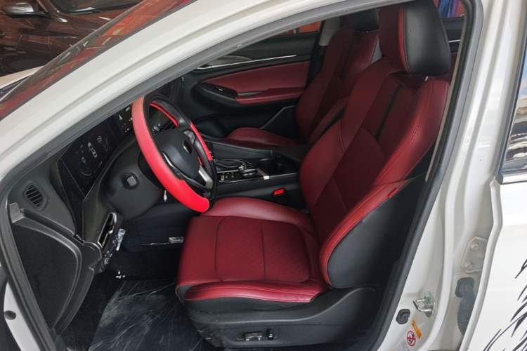 Used CHANGAN Eado 2020 PLUS Blue Whale NE 1.4T GDI DCT Flagship Model Left Front Seat