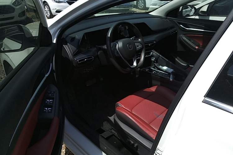 Used CHANGAN Eado 2020 PLUS Blue Whale NE 1.4T GDI DCT Flagship Model Left Front Seat