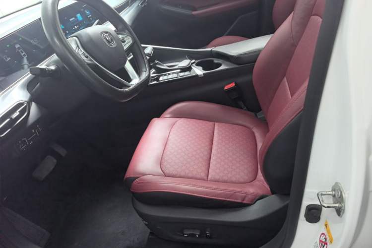 Used CHANGAN Eado 2020 PLUS Blue Whale NE 1.4T GDI DCT Flagship Model Left Front Seat