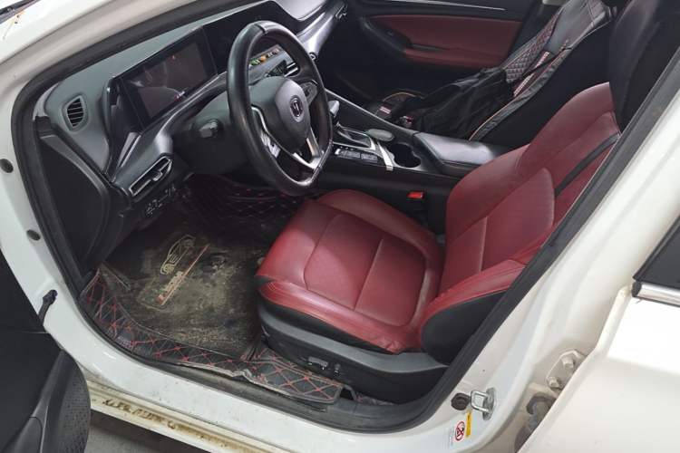 Used CHANGAN Eado 2020 PLUS Blue Whale NE 1.4T GDI DCT Flagship Model Left Front Seat