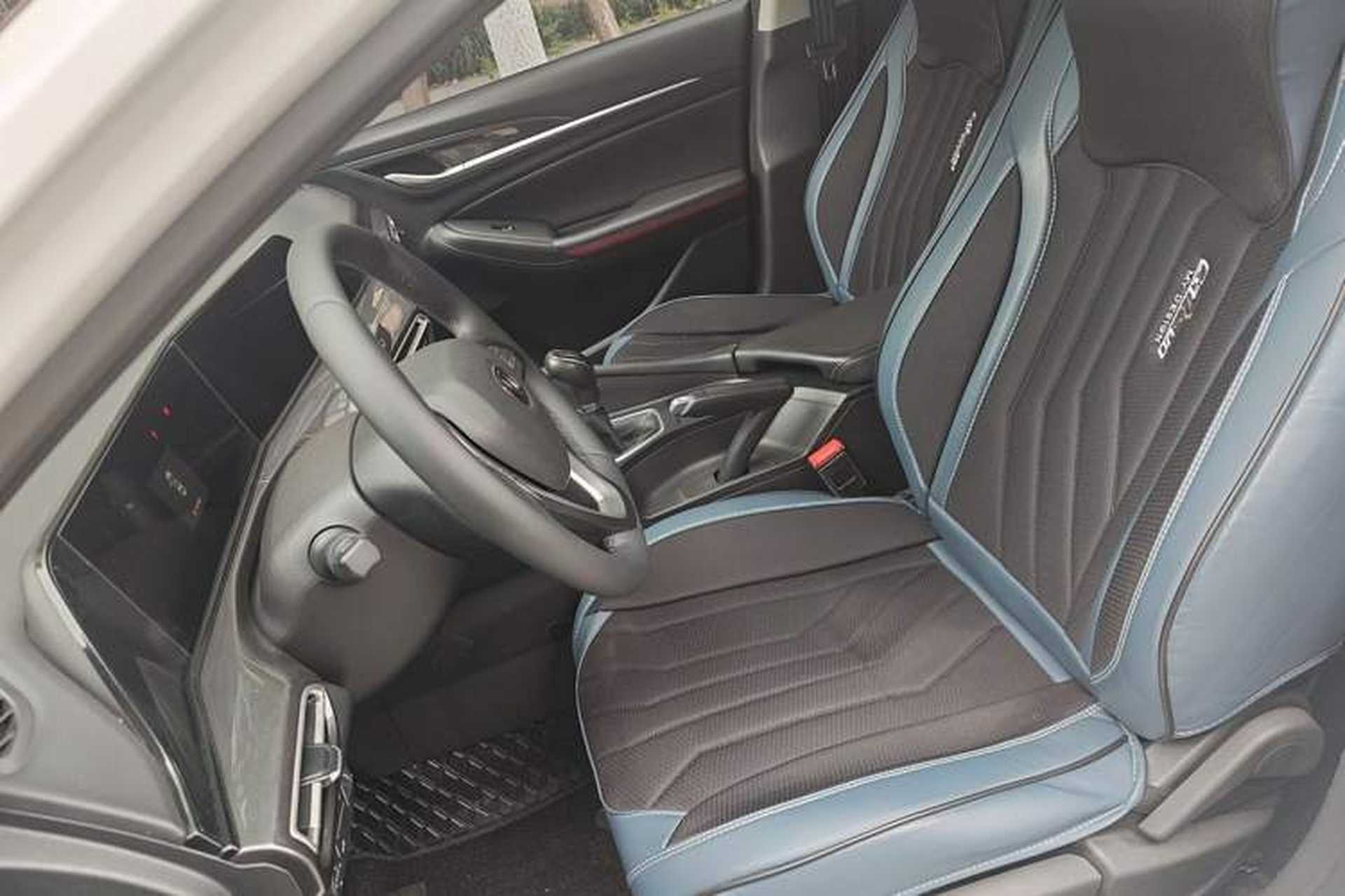 Used CHANGAN Eado 2020 PLUS 1.6L GDI Manual Luxury Model Left Front Seat