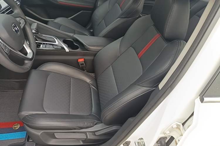 Used CHANGAN Eado 2020 PLUS Million Edition 1.6L GDI CVT Elite Model Left Front Seat