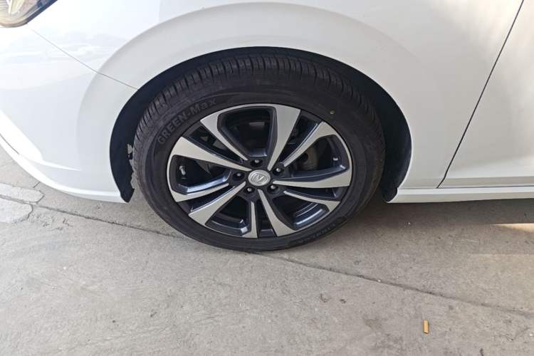 Used CHANGAN Eado 2020 PLUS Blue Whale NE 1.4T GDI DCT Flagship Model Left Front Wheel Hub