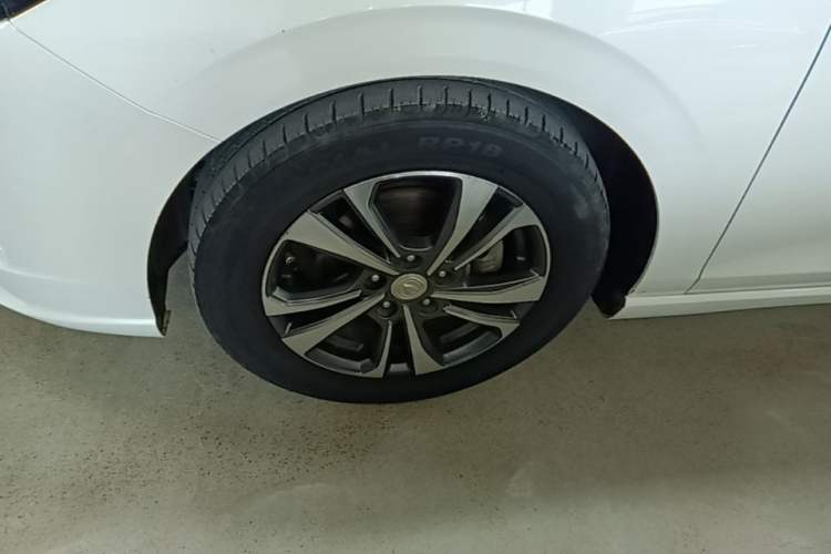 Used CHANGAN Eado 2020 PLUS Million Edition 1.6L GDI CVT Luxury Model Left Front Wheel Hub