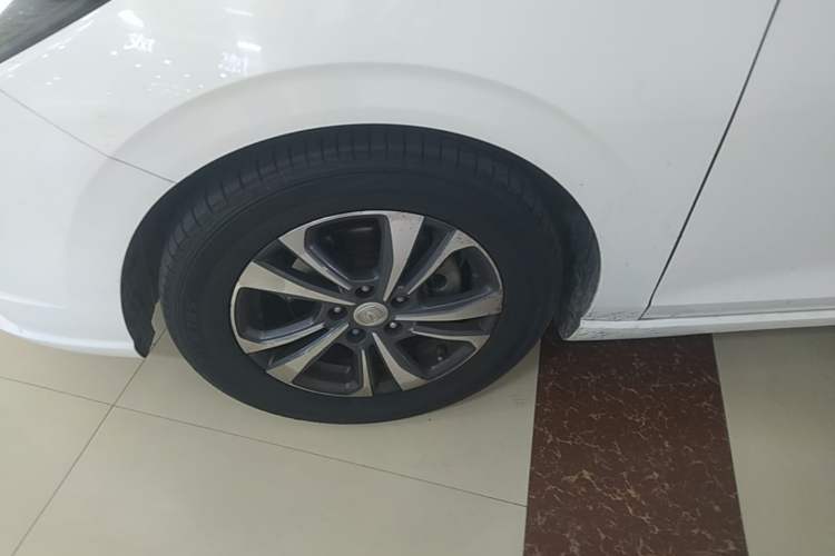 Used CHANGAN Eado 2020 PLUS Blue Whale NE 1.4T GDI DCT Prestige Model Left Front Wheel Hub