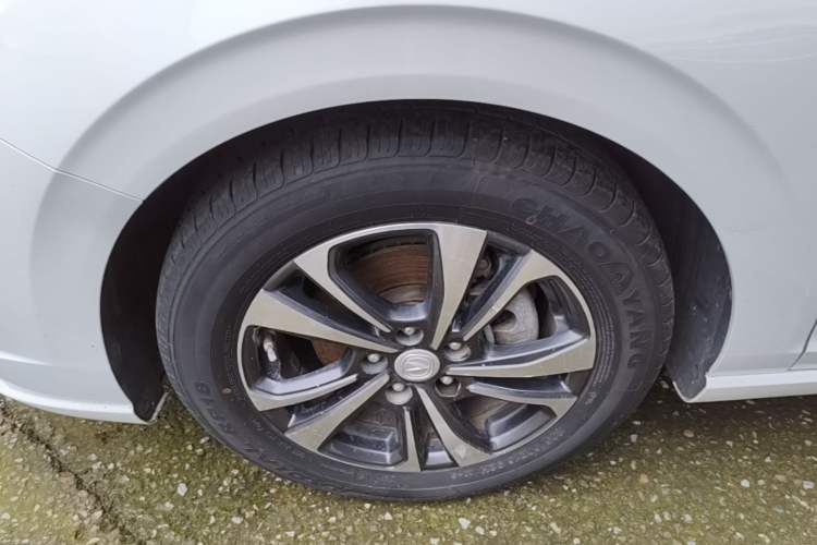 Used CHANGAN Eado 2020 PLUS Blue Whale NE 1.4T GDI DCT Prestige Model Left Front Wheel Hub