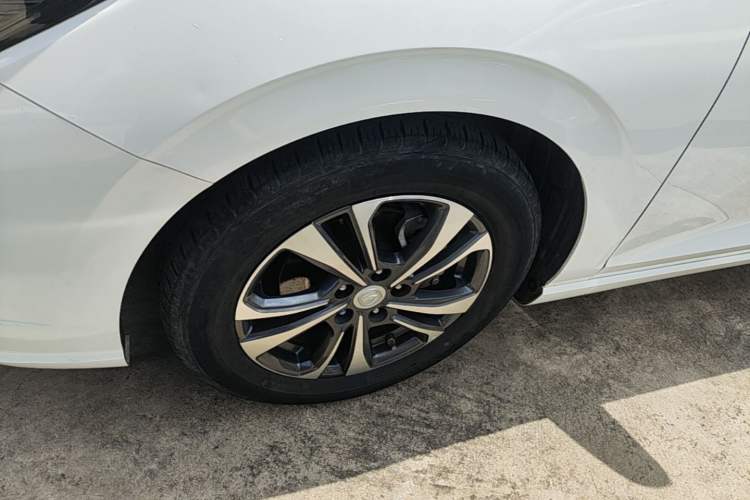 Used CHANGAN Eado 2020 PLUS Million Edition 1.6L GDI CVT Luxury Model Left Front Wheel Hub