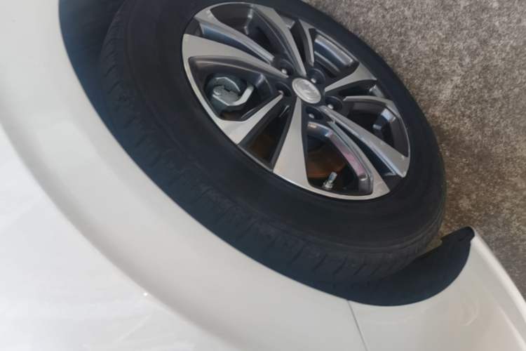 Used CHANGAN Eado 2020 PLUS Blue Whale NE 1.4T GDI DCT Prestige Model Left Front Wheel Hub