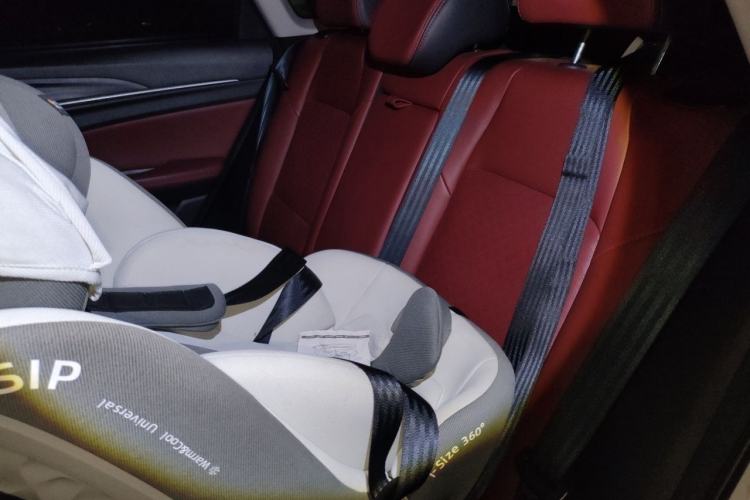 Used CHANGAN Eado 2020 PLUS Blue Whale NE 1.4T GDI DCT Flagship Model Left Rear Seat