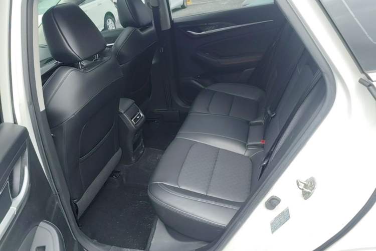 Used CHANGAN Eado 2020 PLUS Blue Whale NE 1.4T GDI DCT Prestige Model Left Rear Seat