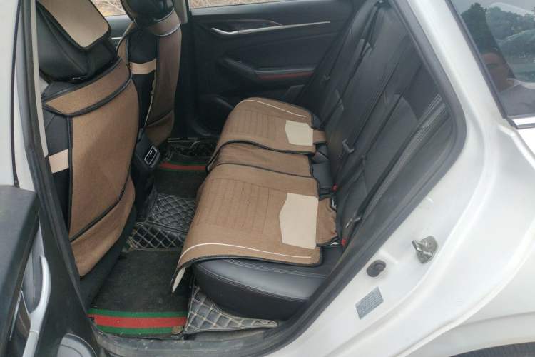 Used CHANGAN Eado 2020 PLUS Blue Whale NE 1.4T GDI DCT Prestige Model Left Rear Seat