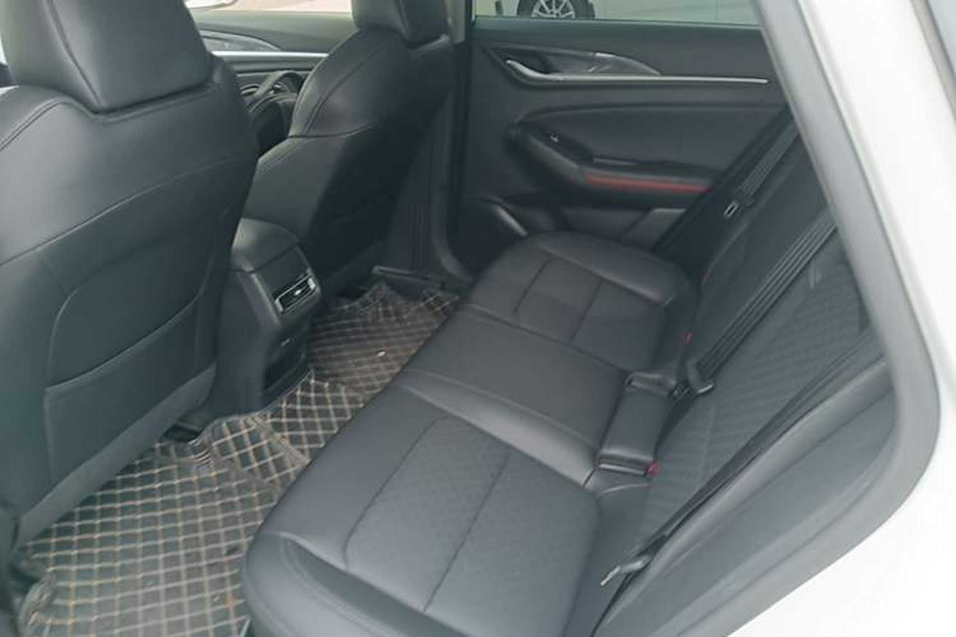 Used CHANGAN Eado 2020 PLUS Blue Whale NE 1.4T GDI DCT Prestige Model Left Rear Seat