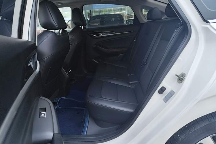 Used CHANGAN Eado 2020 PLUS Blue Whale NE 1.4T GDI DCT Prestige Model Left Rear Seat