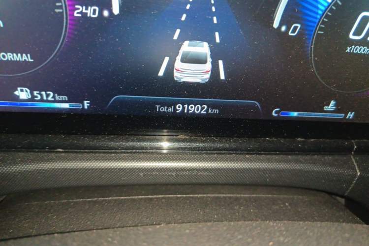 Used CHANGAN Eado 2020 PLUS Blue Whale NE 1.4T GDI DCT Flagship Model Odometer Close Up