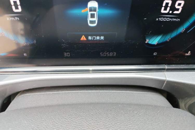 Used CHANGAN Eado 2020 PLUS Blue Whale NE 1.4T GDI DCT Prestige Model Odometer Close Up