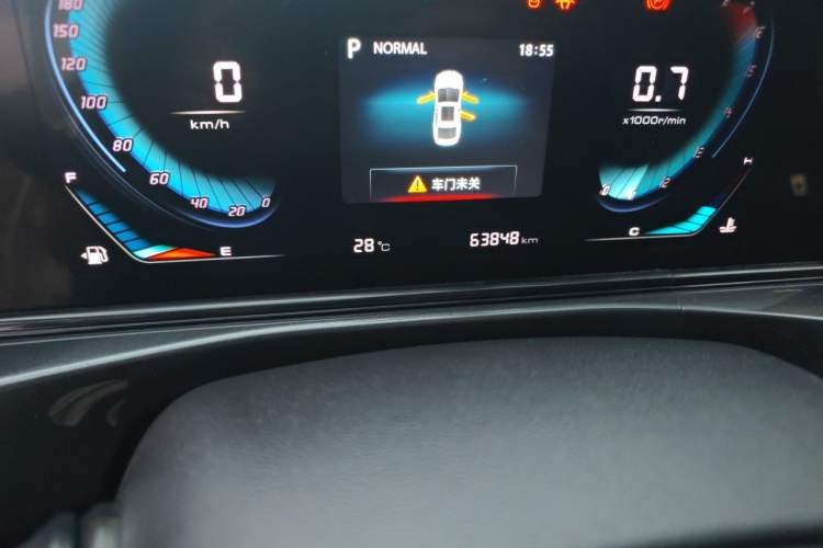 Used CHANGAN Eado 2020 PLUS Blue Whale NE 1.4T GDI DCT Prestige Model Odometer Close Up