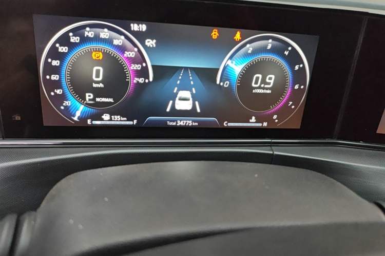 Used CHANGAN Eado 2020 PLUS Blue Whale NE 1.4T GDI DCT Flagship Model Odometer Close Up