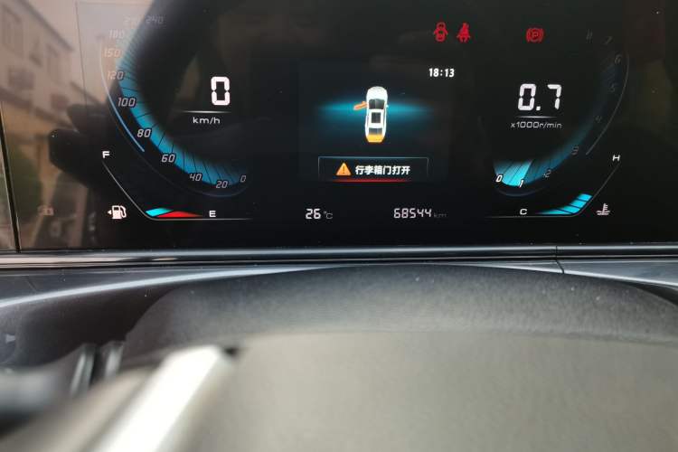 Used CHANGAN Eado 2020 PLUS 1.6L GDI Manual Luxury Model Odometer Close Up