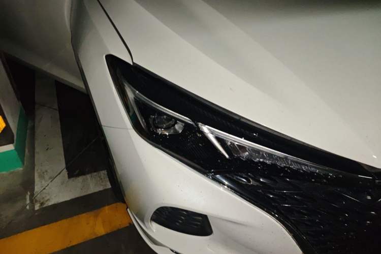 Used CHANGAN Eado 2020 PLUS Blue Whale NE 1.4T GDI DCT Prestige Model Right Front Headlight