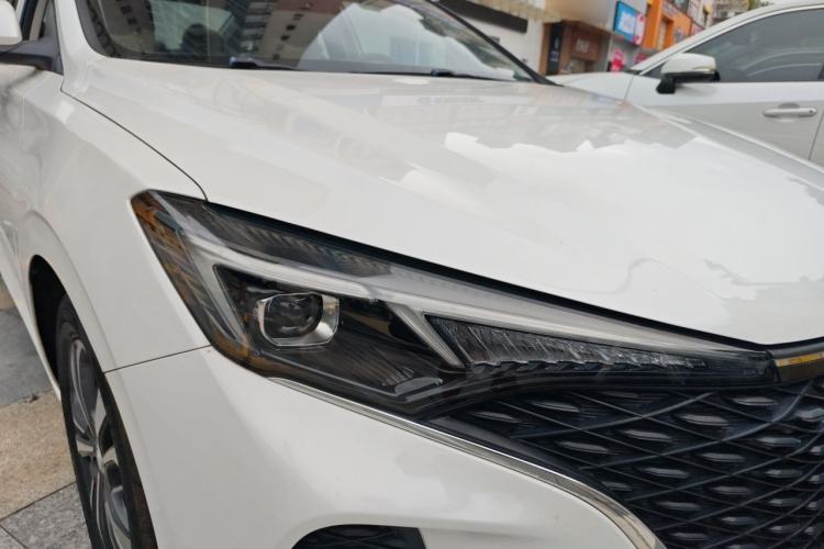 Used CHANGAN Eado 2020 PLUS Blue Whale NE 1.4T GDI DCT Prestige Model Right Front Headlight