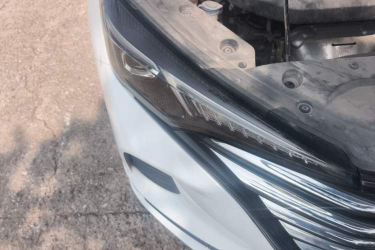 Used CHANGAN Eado 2020 PLUS 1.6L GDI Automatic Luxury Model Right Front Headlight