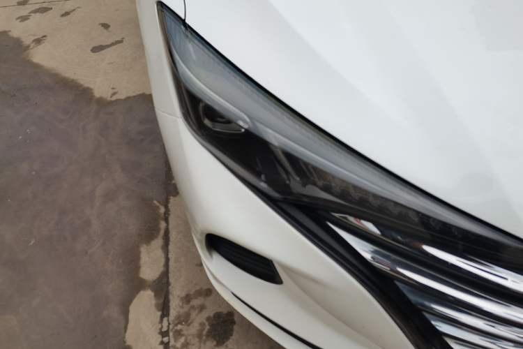 Used CHANGAN Eado 2020 PLUS 1.6L GDI Manual Luxury Model Right Front Headlight