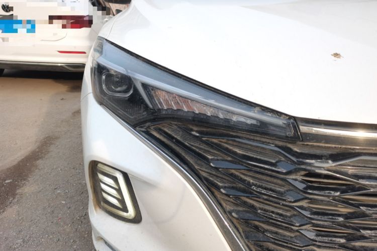 Used CHANGAN Eado 2020 PLUS Blue Whale NE 1.4T GDI DCT Prestige Model Right Front Headlight