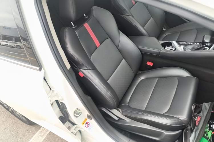 Used CHANGAN Eado 2020 PLUS Blue Whale NE 1.4T GDI DCT Prestige Model Right Front Seat