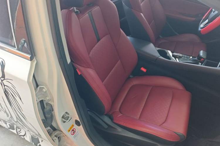 Used CHANGAN Eado 2020 PLUS Blue Whale NE 1.4T GDI DCT Flagship Model Right Front Seat